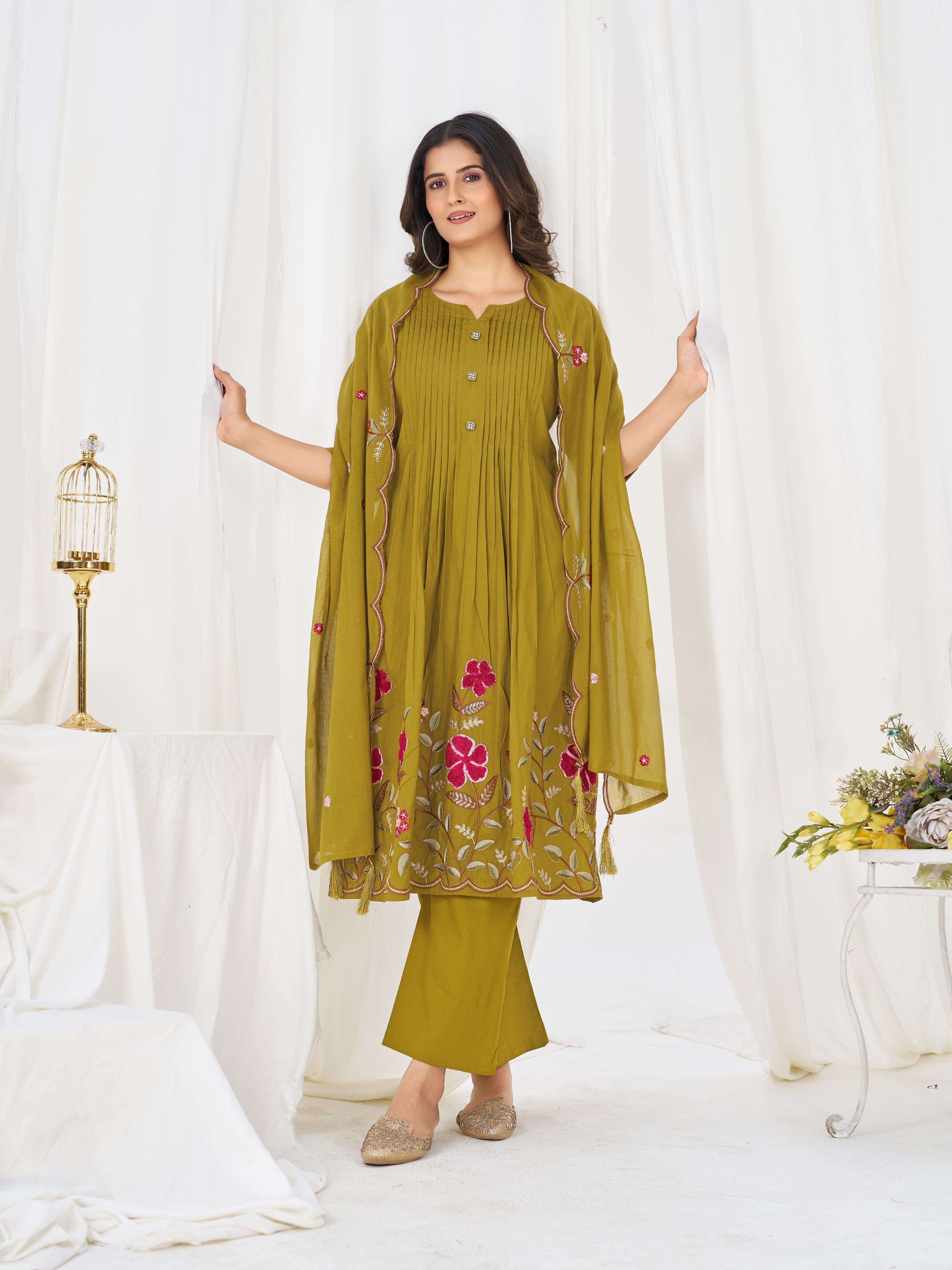 Hanch Pure Cotton Embroidered Anarkali Kurti Set – Mahendi