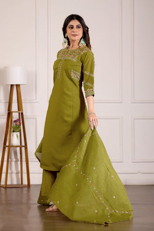 Hanch Viscose Mango Silk Embroidered Anarkali Kurti Set – Mahendi Green