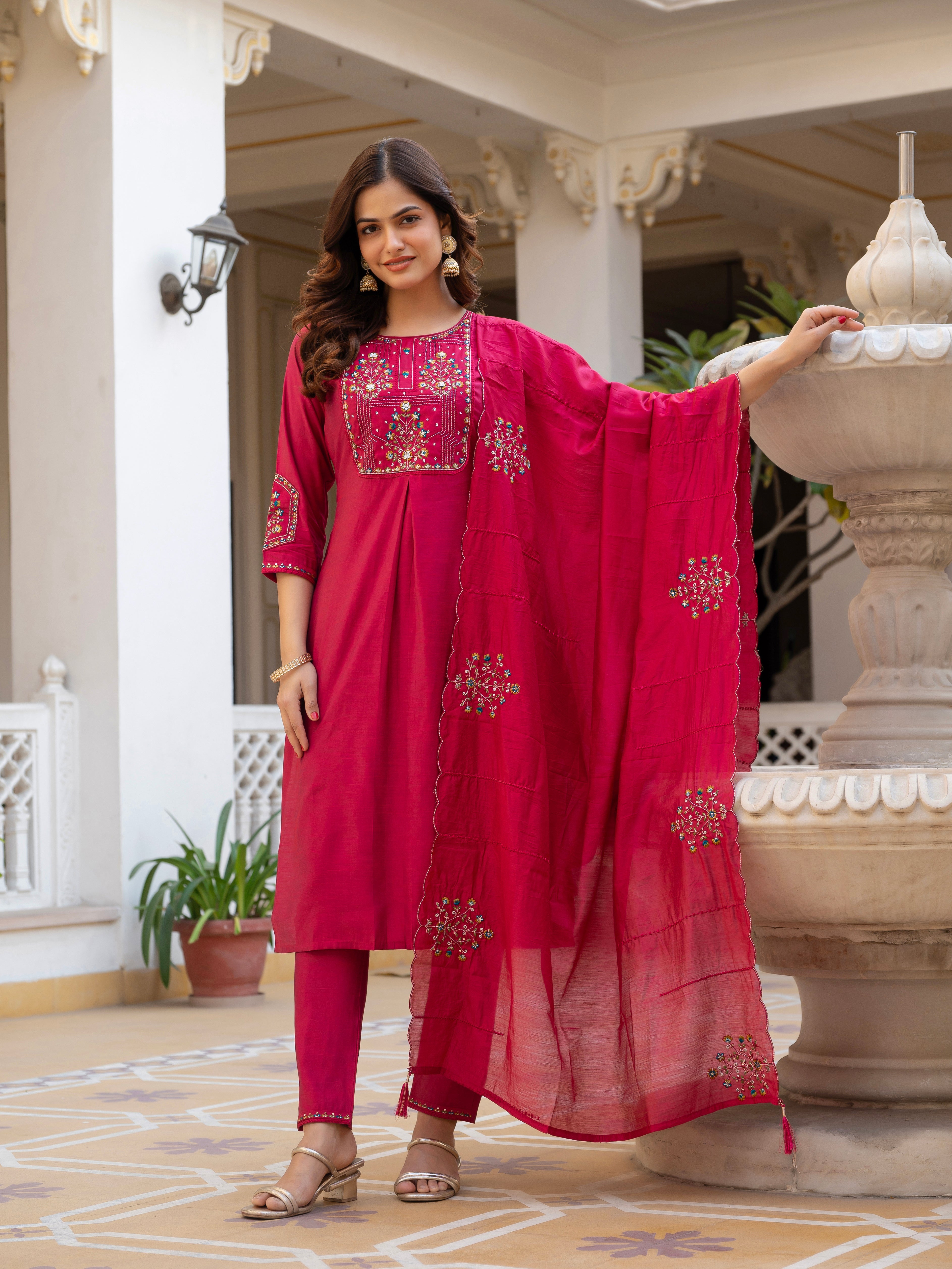Hanch Pure Viscose Mango Silk Embroidered Straight Kurti Set – Pink