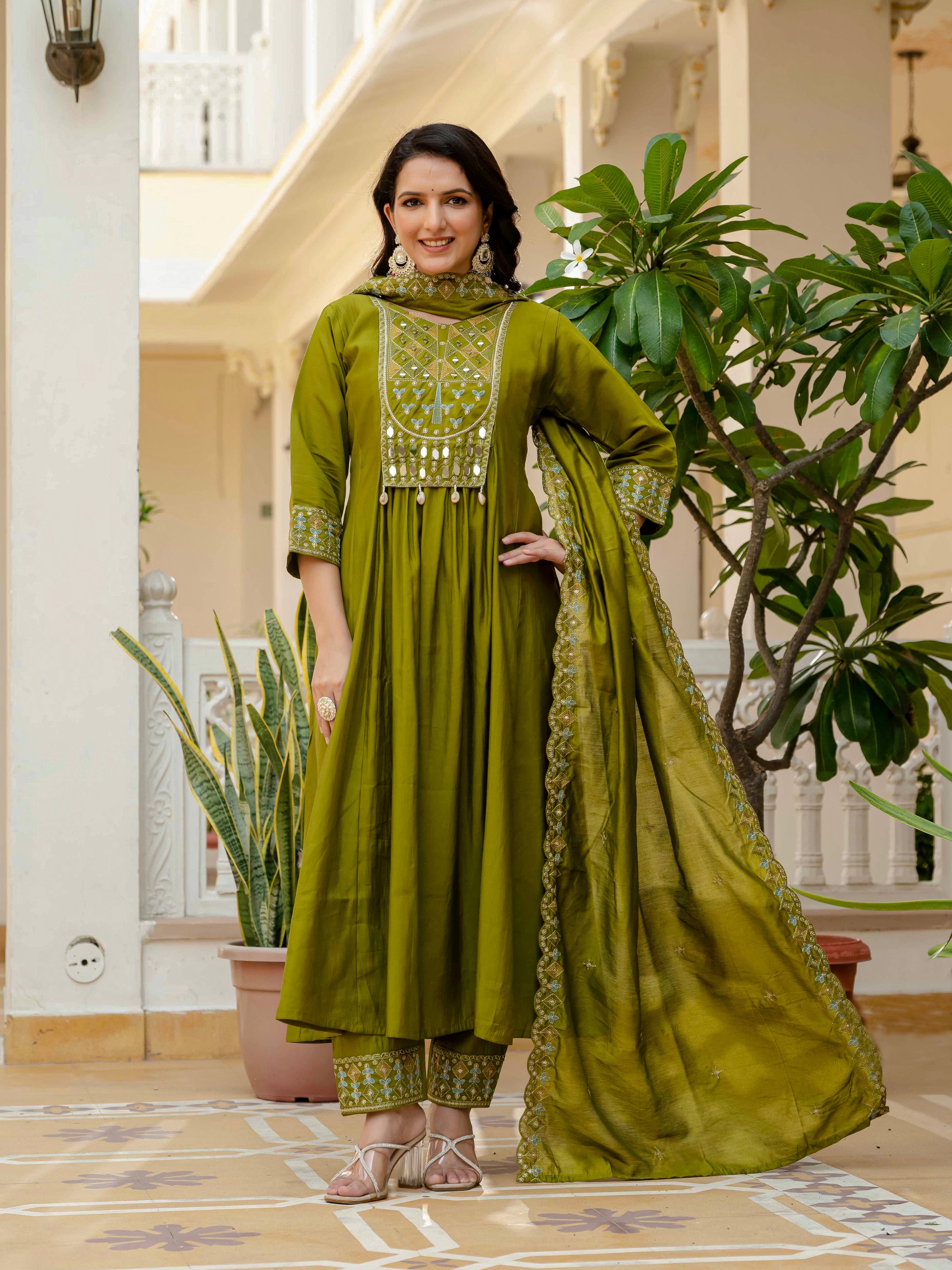 Hanch Viscose Roman Silk Embroidered Anarkali Kurti Set – Mahendi