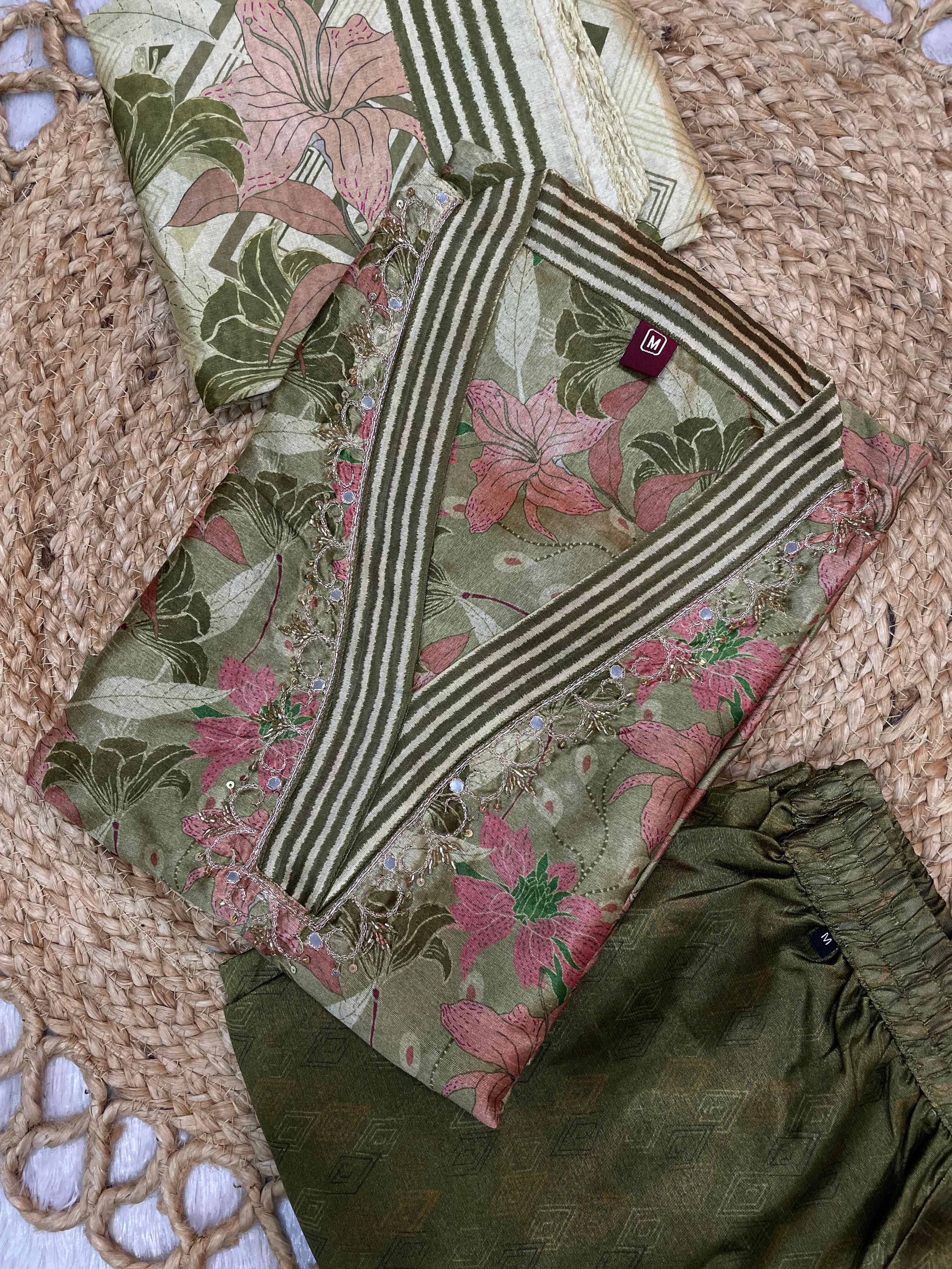 Hanch Zarna Silk Embroidered Straight Kurti Set – Mehndi Green