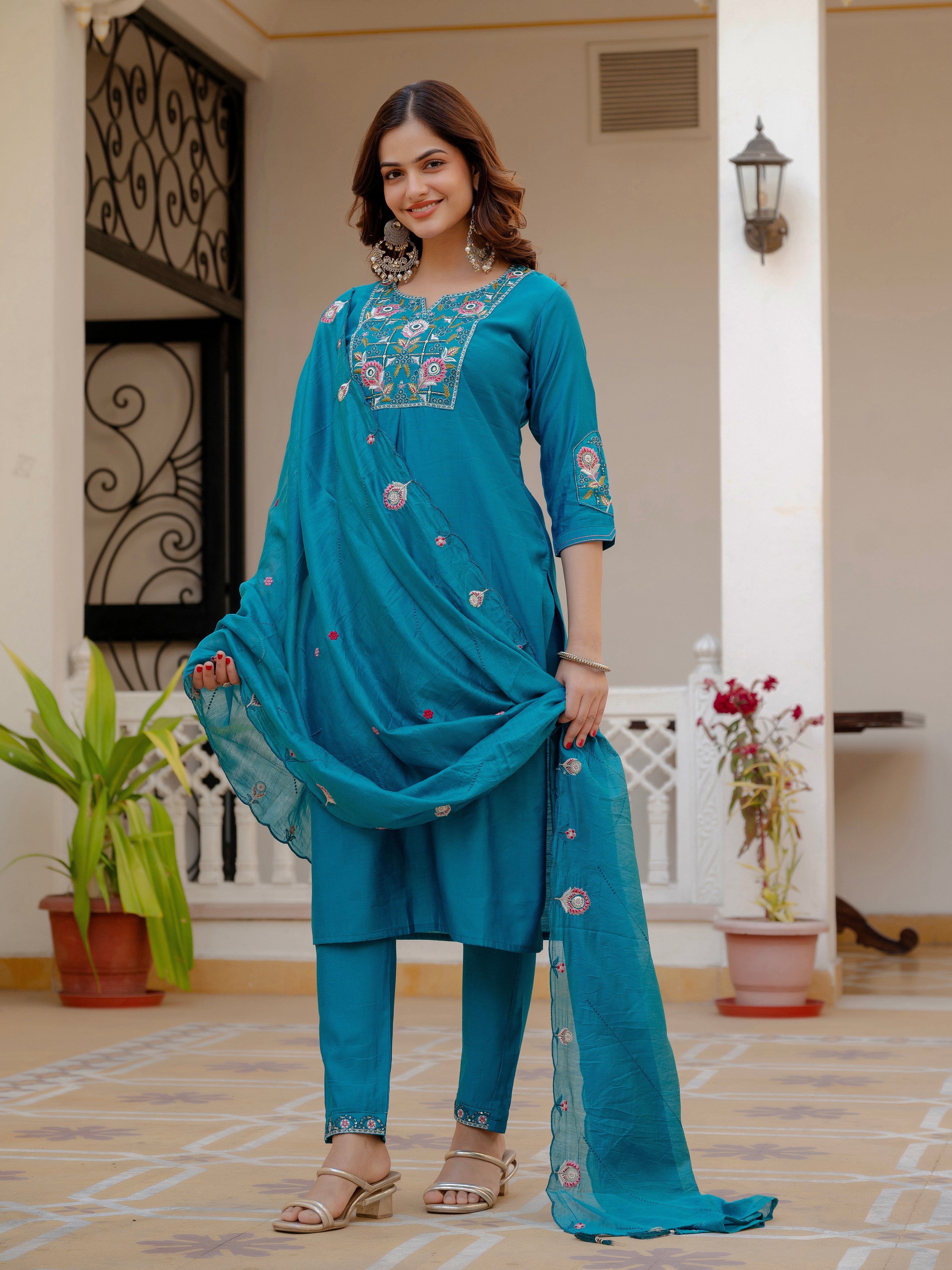 Hanch Pure Viscose Mango Silk Embroidered Straight Kurti Set – Firozi