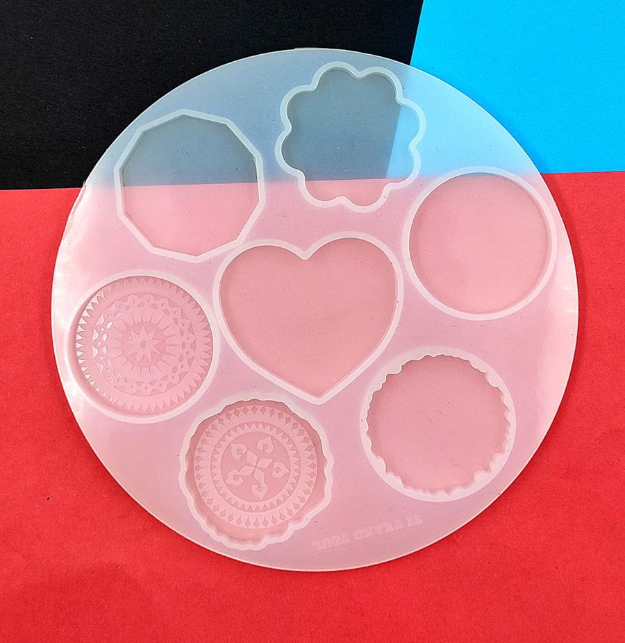 7 Cavity Pop Socket, Pendant & Keychain Mould