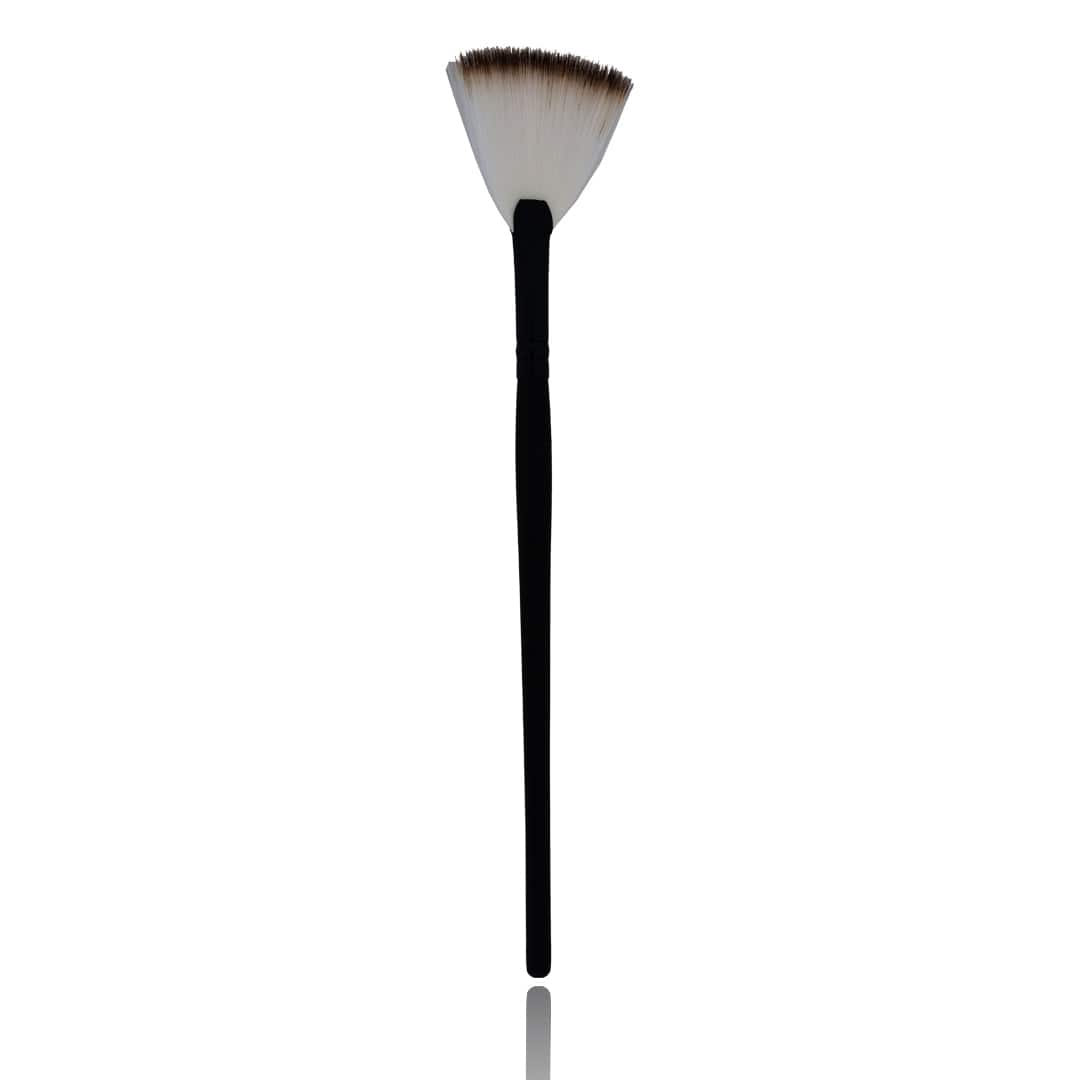 fan Makeup art Brush With Black Handle