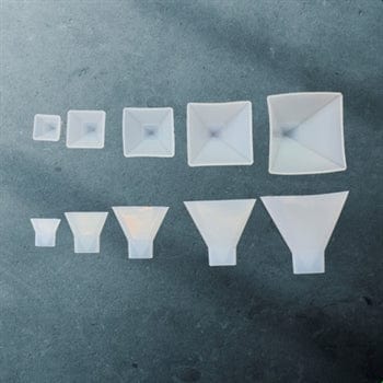 Pyramid Mould (Quit)