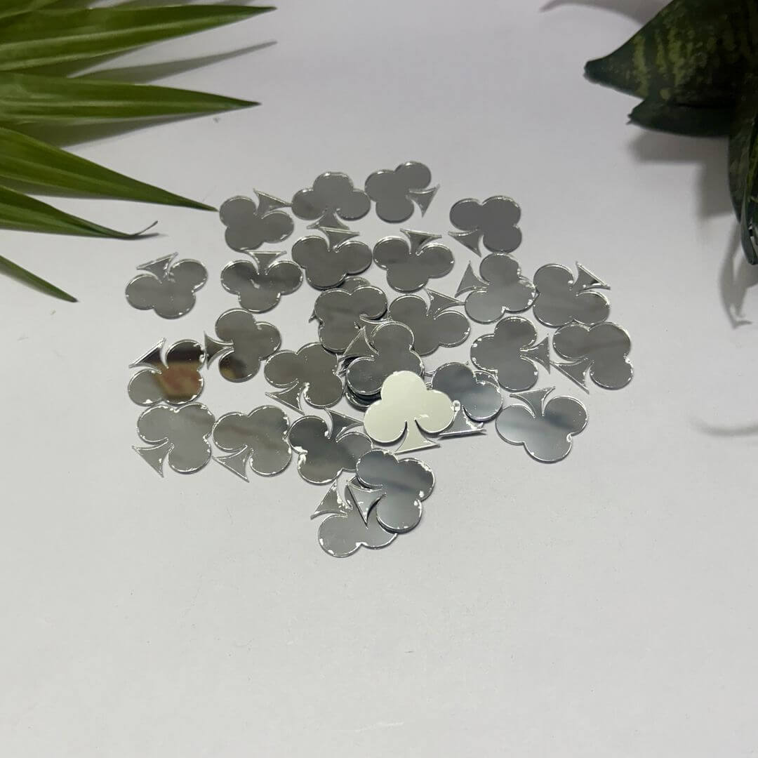Club Shape Silver Acrylic Mirror