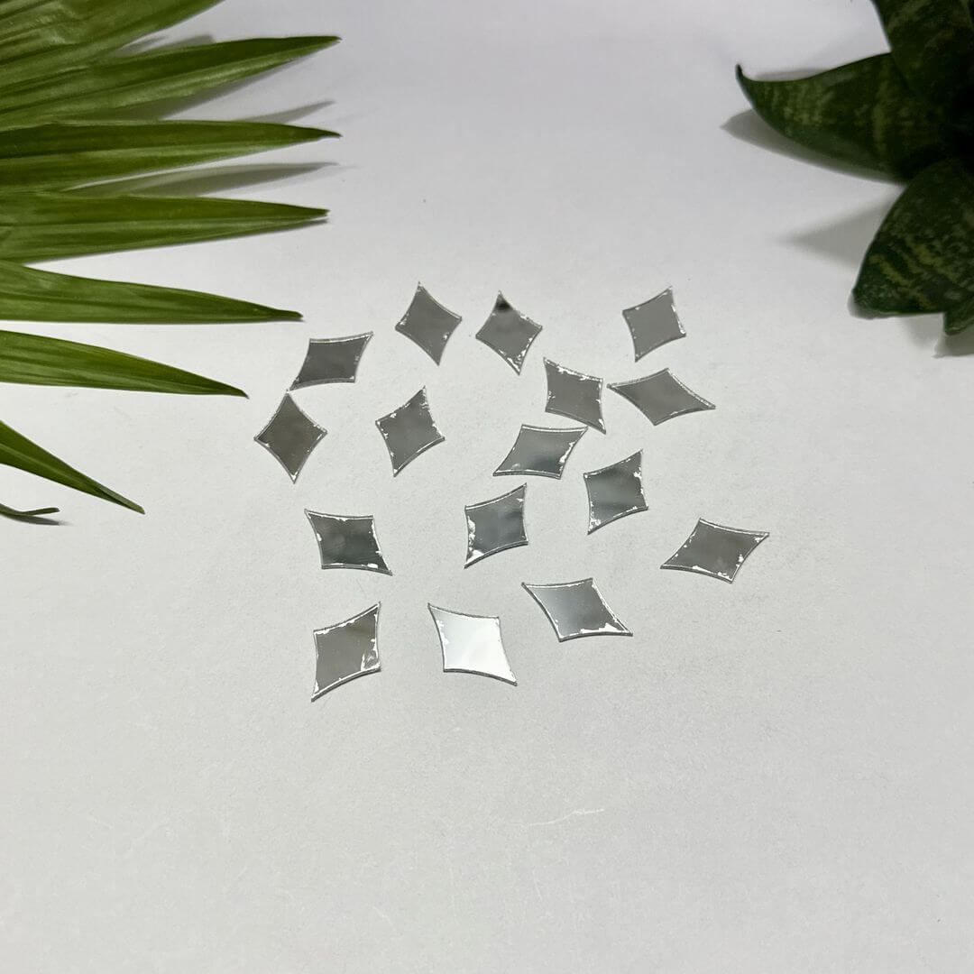 Diamond Shape Silver Acrylic Mirror 4
