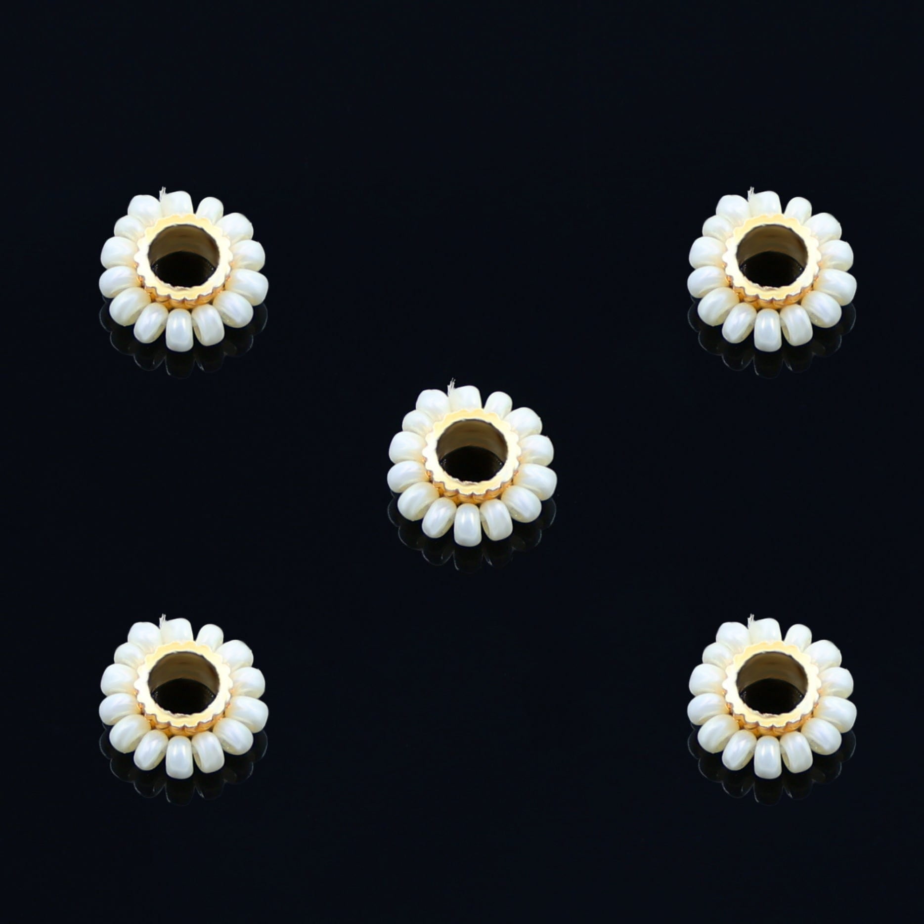 Gold Pearl Chakri